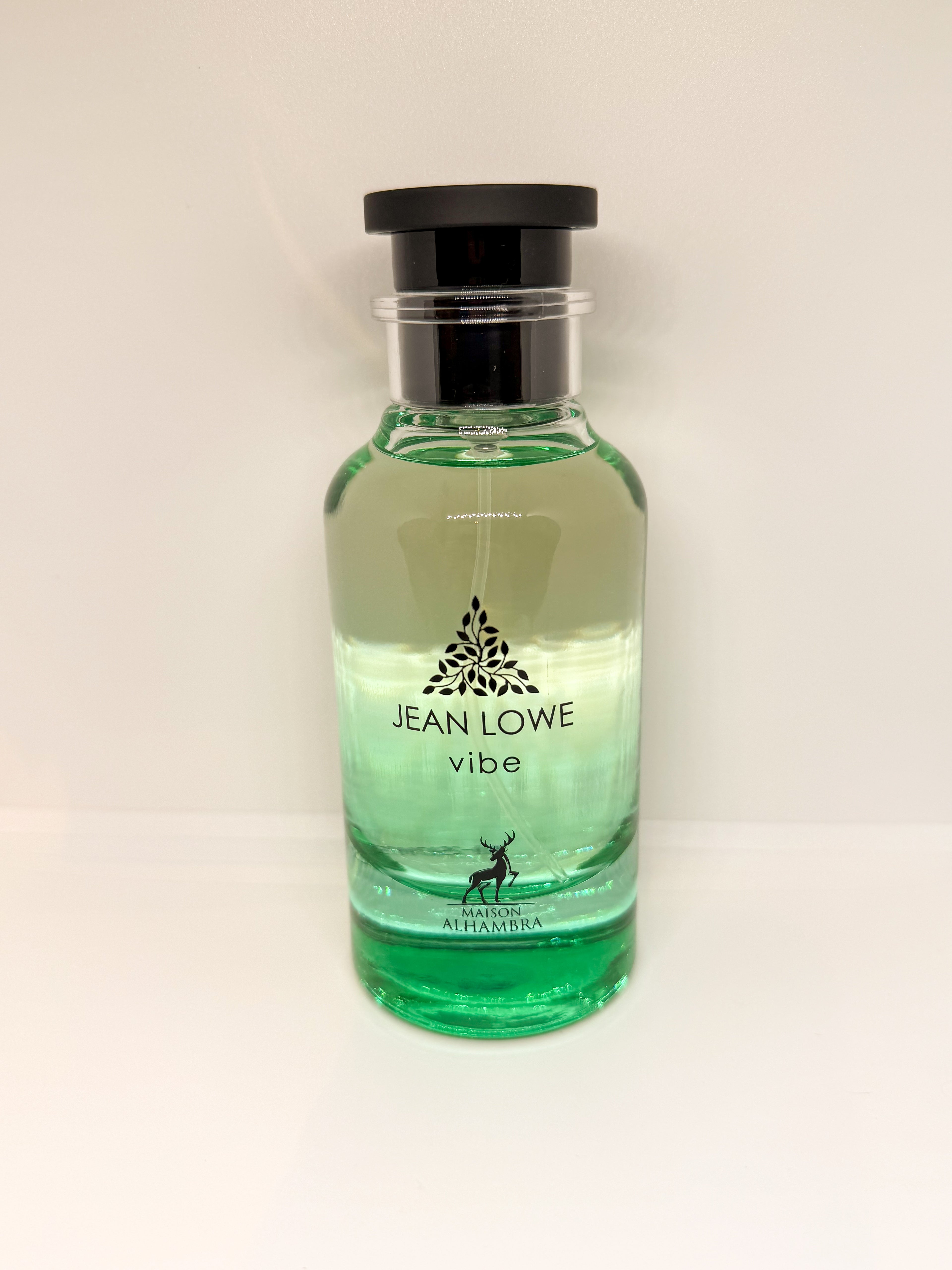 Maison Alhambra Jean Lowe Vibe